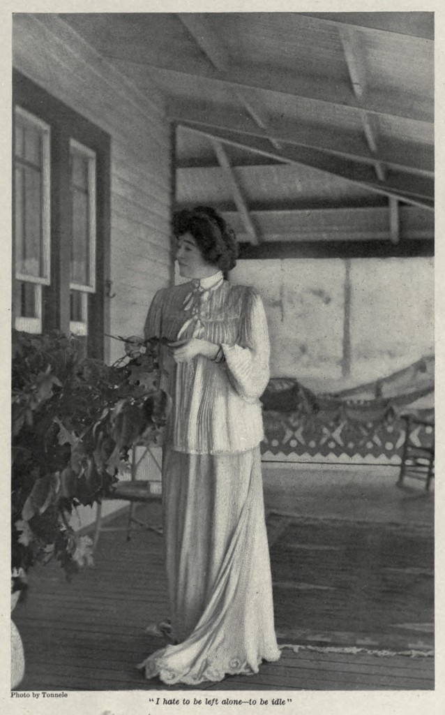 Leslie Carter Portrait circa 1902