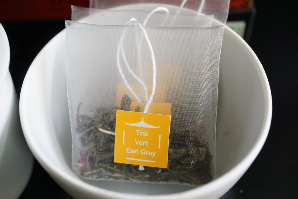 Thes de la Pagode Earl Grey Green Tea Blend Image 2
